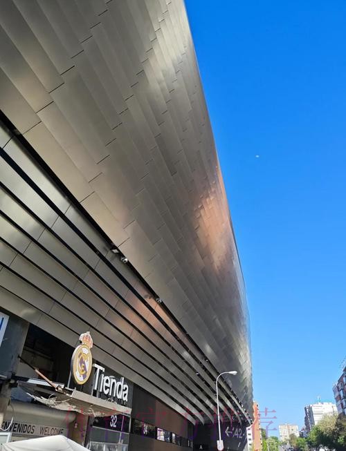 马卡:皇马新伯纳乌酒吧因承租方违约陷困境 马卡:皇马新伯纳乌酒吧因承租方违约陷困境